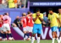 Com críticas, adeus do Brasil à Copa estampa jornais mundo afora