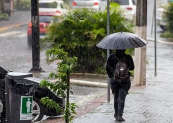 Temporais se interiorizam em Santa Catarina
