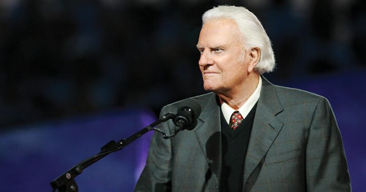 Billy Graham define Deus: “Apesar do pecado e rebeldia, Ele nos ama”