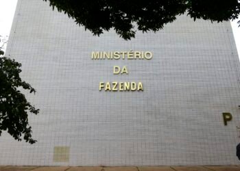 Governo deve recorrer ao STF sobre PEC de agentes de saúde