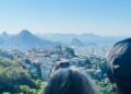 Trilha na Rocinha mostra Mata Atlântica e recuperação florestal no Rio