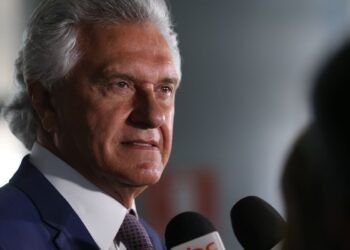 PSD oficializa candidatura de Caiado à presidência da República