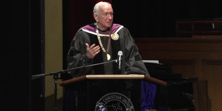 Morre Robert B. Sloan, líder da Universidade Cristã de Houston
