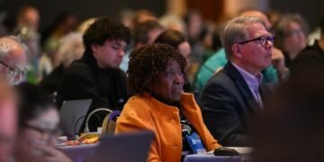 PCUSA apoia cirurgias de transição para jovens: implicações