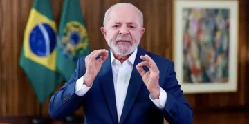 Pesquisa aponta que 51% não desejam mais 4 anos de Lula