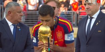 Rodri celebra vitória na Copa do Mundo e agradece a Deus