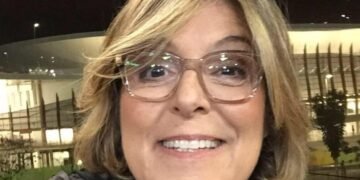 Justiça absolve jornalista por injúria contra Laura Bolsonaro