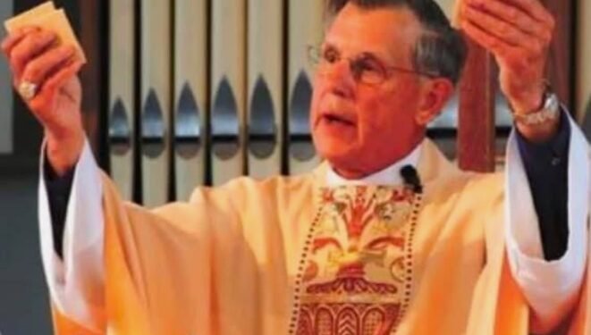 Morre Jerry Lamb, bispo da diocese que se dividiu por debate LGBT