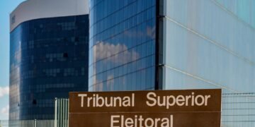 Eleições: TSE assina acordo com big techs para combater desinformação