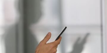MP pede indenização de R$ 120 milhões de Virgínia e site de bets