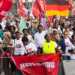 Marcha para Jesus reúne milhares de cristãos de diversas igrejas em Berlim