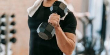 Influenciadores cristãos lançam academia exclusiva para homens