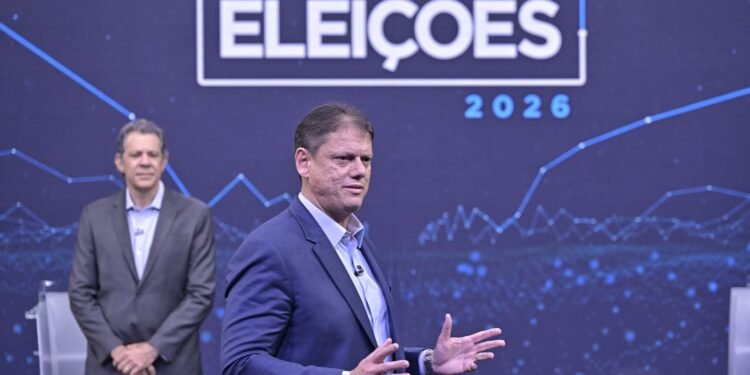 Tarcísio de Freitas expressa gratidão a Bolsonaro: ‘Não tenho vergonha’