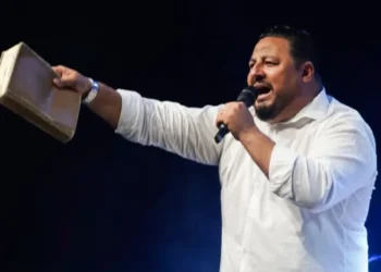 Justiça torna réu pastor Moises de Jesus Lima por discriminação