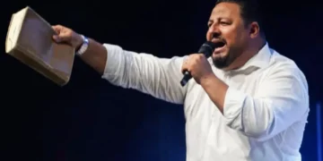 Justiça torna réu pastor Moises de Jesus Lima por discriminação