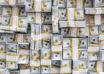 Dólar cai a R$ 5,14 com alívio no mercado externo