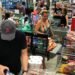 Inflação recua para 0,07% em julho e volta para meta do governo