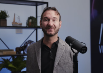 Evangelista diz que bullying fortaleceu sua fé e aconselha pais: “Digam que são amados”