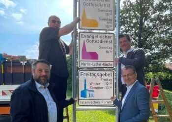 Berço da Reforma, Alemanha tem 1ª cidade a incluir oração islâmica em placas públicas