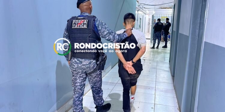 Dupla é presa após perseguição, troca de tiros e colisão na zona sul de Porto Velho