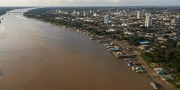 Alerta: Rio Madeira chega a 4,20 metros e Defesa Civil intensifica monitoramento