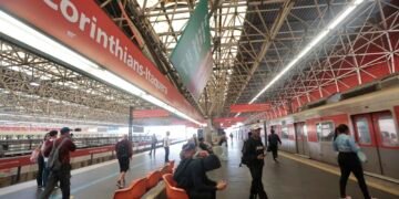 Trabalhadores da CPTM realizam assembleia sobre continuidade da greve