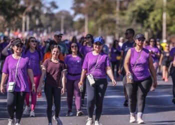 Caminhadas buscam conscientizar população sobre lipedema