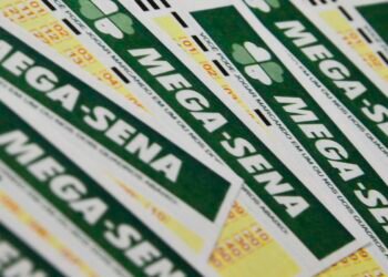 Ninguém acerta Mega-Sena; prêmio acumula para R$ 165 milhões