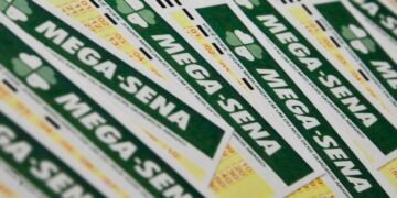 Ninguém acerta Mega-Sena; prêmio acumula para R$ 165 milhões