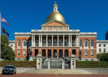 Massachusetts permite abortos até o nascimento com nova lei