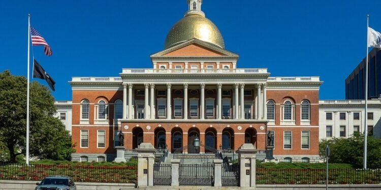 Massachusetts permite abortos até o nascimento com nova lei