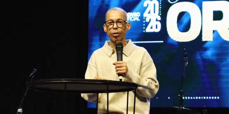 Morre o pastor Marquinhos Menezes após luta contra o câncer