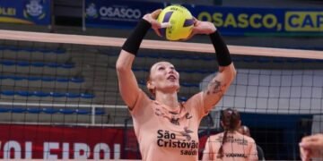 Federação de SP mantém atleta trans em torneio feminino de vôlei