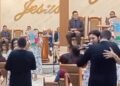 Menino pergunta se autismo é pecado em culto: “Jesus te ama como você é”