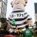 PF tenta retirar ‘Pixuleco’ de protesto contra Lula em Natal