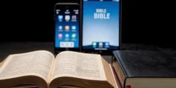 Estudo acadêmico revela que jovens religiosos buscam autenticidade na fé