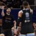 Enes Kanter Freedom é expulso de jogo da WNBA após confronto