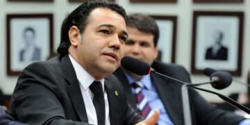 Marco Feliciano é acusado de estupro, mas suposta vítima desmente