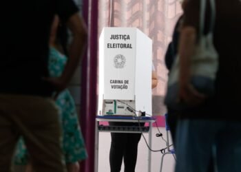 TSE recebe mais de mil denúncias nos primeiros dias de campanha