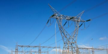 Consumidores poderão escolher fornecedores de energia a partir de 2027