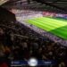 Milhares de cristãos oram e louvam no estádio do Manchester: ‘Levantamos um altar’