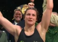 Katie Taylor encerra carreira de boxe com louvor a Jesus