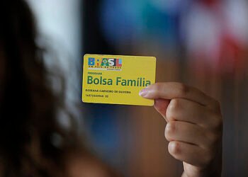 Bolsa Família: maior aumento ocorreu sob Bolsonaro