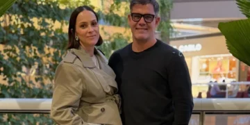 Juliano Cazarré e Letícia anunciam chegada do 7º filho
