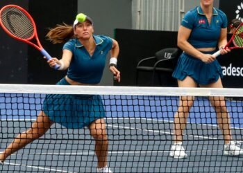 Naná e Victória caem, mas Luisa Stefani vai às semifinais do SP Open