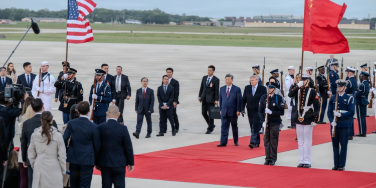 Presença de Xi Jinping nos EUA intensifica apelos por cristãos perseguidos na China