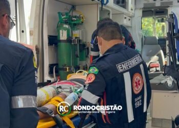 Idoso de 77 anos é atropelado por caminhão na BR-364 e fica em estado grave