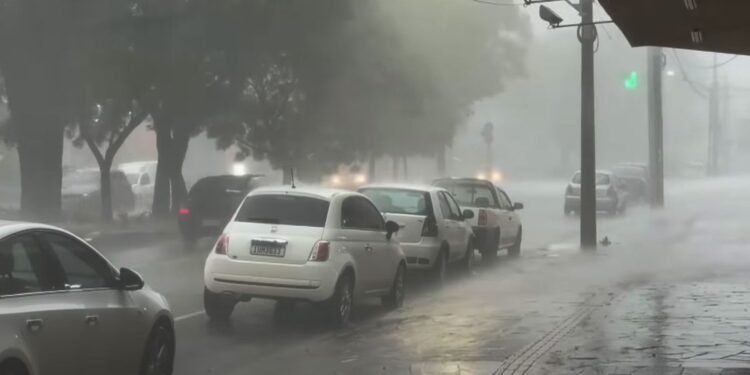 Meteorologia prevê ciclone extratropical com chuvas em setembro