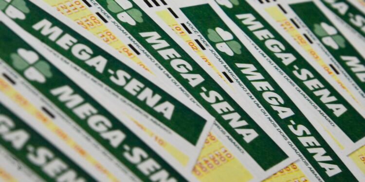 Mega-Sena acumula e próximo sorteio terá prêmio de R$ 70 milhões