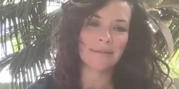 Evangeline Lilly explica saída de Hollywood: fé em 1° lugar